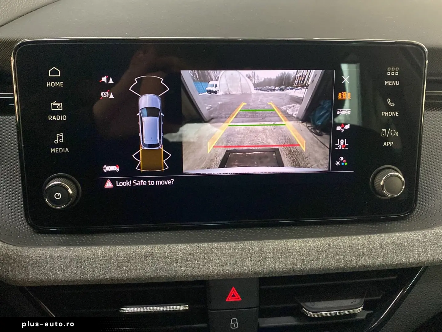 SKODA Kamiq 1.0 TSI DSG Selection DAB  Spurassist LED