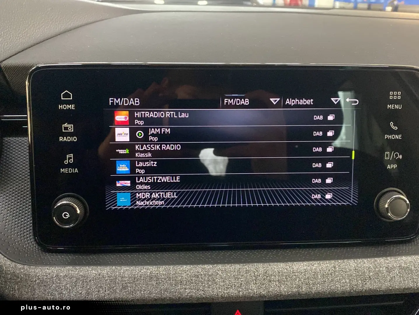 SKODA Kamiq 1.0 TSI DSG Selection DAB  Spurassist LED