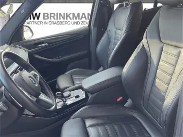 BMW X3 xDrive 30e aut. M SPORT   AHK PANO. LMR