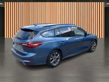 FORD Focus 1.0 EB ST-Line X Bang&Olufsen ACC
