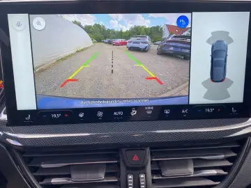 FORD Focus 1.0 EB ST-Line X Bang&Olufsen ACC