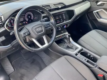 AUDI Q3 45 TFSI e PlugIn Parklenk Digital Cockpit DAB