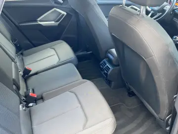 AUDI Q3 45 TFSI e PlugIn Parklenk Digital Cockpit DAB