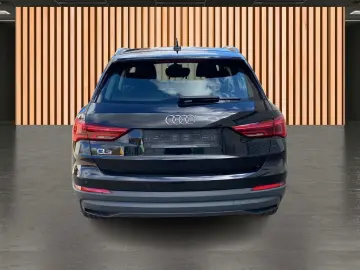AUDI Q3 45 TFSI e PlugIn Parklenk Digital Cockpit DAB