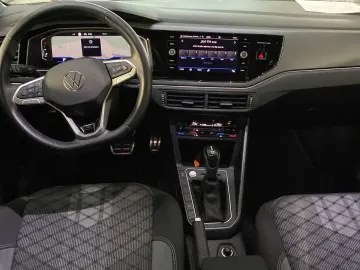VW Taigo 1.5 TSI DSG R-Line Navi ACC Kamera Matrix