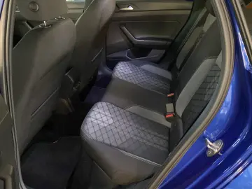 VW Taigo 1.5 TSI DSG R-Line Navi ACC Kamera Matrix