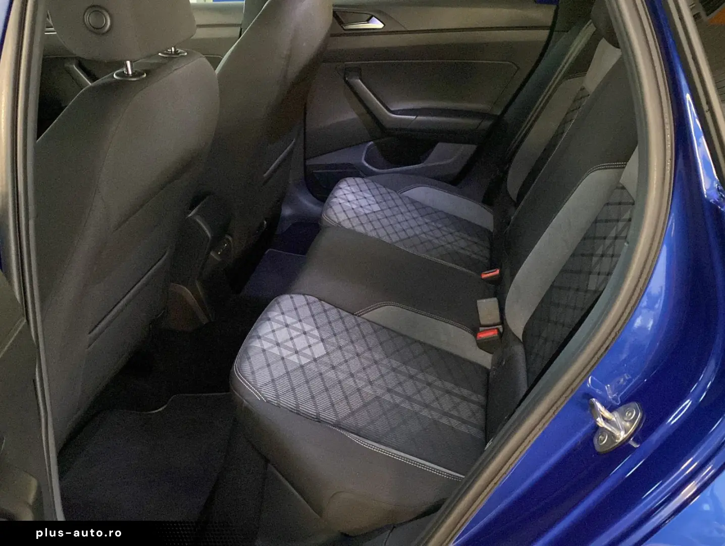 VW Taigo 1.5 TSI DSG R-Line Navi ACC Kamera Matrix
