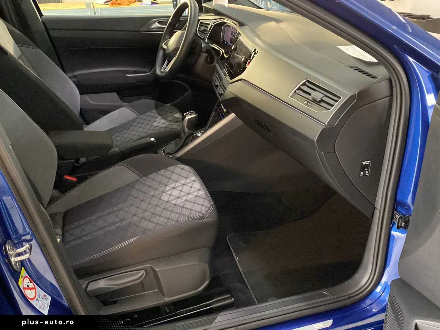 VW Taigo 1.5 TSI DSG R-Line Navi ACC Kamera Matrix