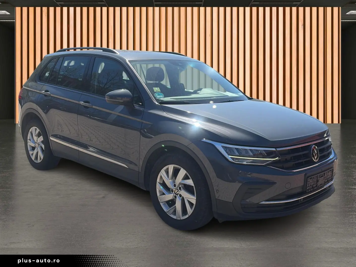 VW Tiguan 2.0 TDI DSG Life 4Motion Navi LED ACC