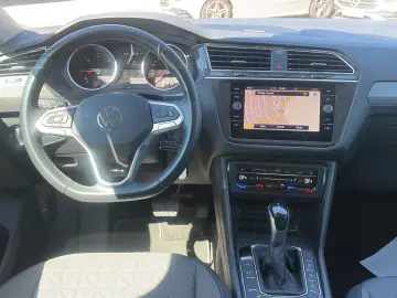 VW Tiguan 2.0 TDI DSG Life 4Motion Navi LED ACC