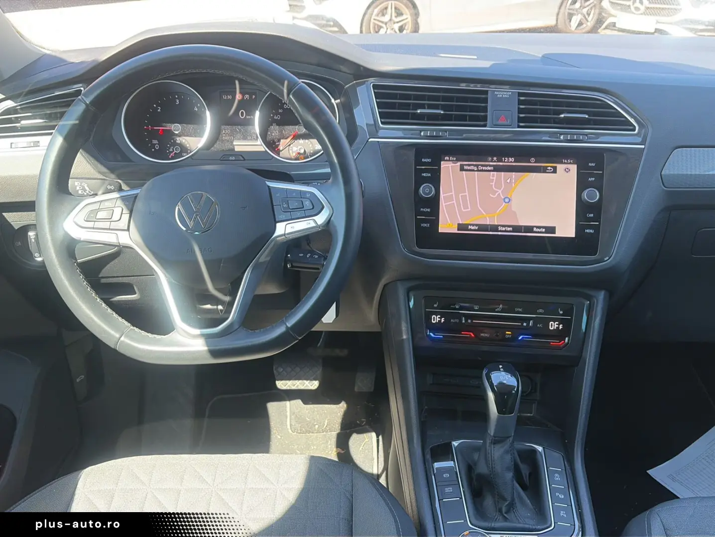 VW Tiguan 2.0 TDI DSG Life 4Motion Navi LED ACC