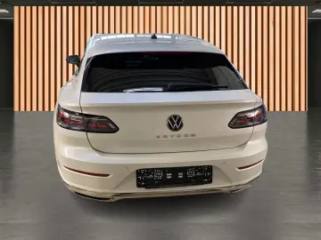 VW Arteon Shooting Brake 2.0 TDI Elegance DSG Pano