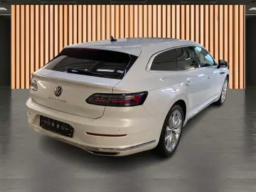 VW Arteon Shooting Brake 2.0 TDI Elegance DSG Pano