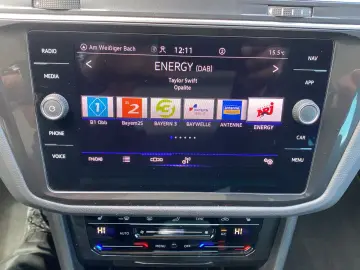 VW Tiguan 2.0 TDI DSG Elegance Navi Pano IQ Drive