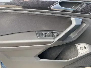 VW Tiguan 2.0 TDI DSG Elegance Navi Pano IQ Drive
