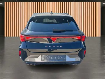 CUPRA Leon 1.5 eTSI DSG ACC Kamera Navi