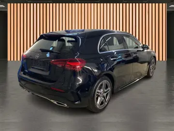 MERCEDES-BENZ A 180 AMG Line 7G Tronic Navi DAB KeyGo MBUX