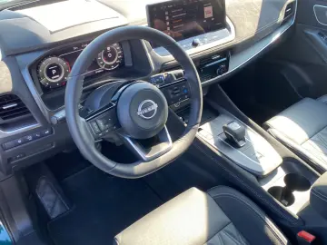 NISSAN Qashqai Facelift 1.3 DIG-T Tekna  BOSE Pano