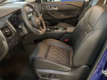 NISSAN X-Trail 1.5 e-Power Tekna Navi HeadUp