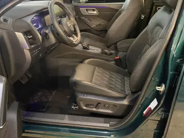 NISSAN Qashqai Facelift 1.3 DIG-T Tekna  BOSE Pano