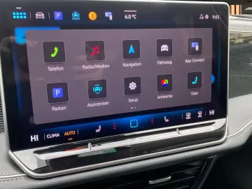 VW Passat Variant 1.5 eTSI MHEV DSG Massage KeyGo N