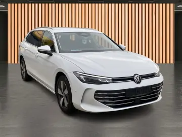 VW Passat Variant 1.5 eTSI MHEV DSG Massage KeyGo N