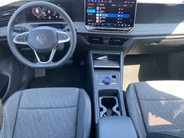 VW Tiguan 1.5 eTSI Life LED  Navi Akustikglas