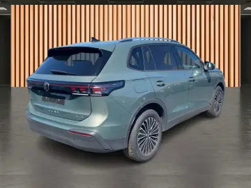 VW Tiguan 1.5 eTSI Life LED  Navi Akustikglas