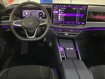 VW Passat Variant 1.5 eTSI DSG neue Modell Elegance
