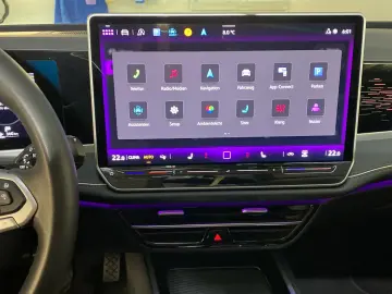 VW Passat Variant 1.5 eTSI DSG neue Modell Elegance