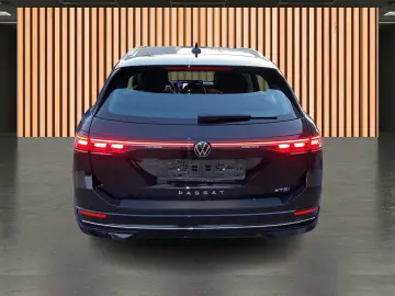 VW Passat Variant 1.5 eTSI DSG neue Modell Elegance