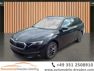 SKODA Octavia 2.0 TDI DSG Selection Tour HeadUp Pano