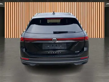VW Passat Variant 1.5 eTSI MHEV DSG Massage KeyGo N