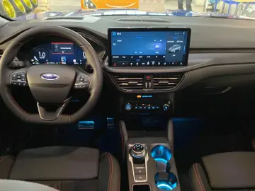 FORD Kuga 1.5 EB ST-Line X 20 Zoll Pano B O ACC