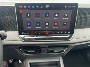 VW Tiguan 1.5 eTSI DSG Goal IQ Light Navi 360Grad