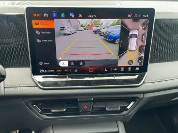 VW Tiguan 1.5 eTSI DSG Goal IQ Light Navi 360Grad