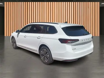 SKODA Superb 2.0 TDI DSG Selection MatrixLED KeyGo DAB
