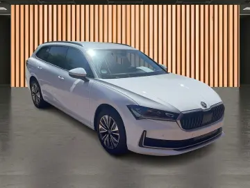 SKODA Superb 2.0 TDI DSG Selection MatrixLED KeyGo DAB