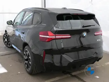 BMW X3 20 xDrive M Sport 20  AHK Pano Lenkradhzg H K
