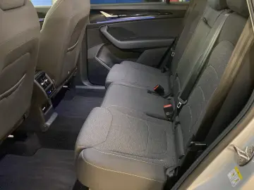 SKODA Kodiaq 1.5 TSI DSG Selection Navi ACC Kamera