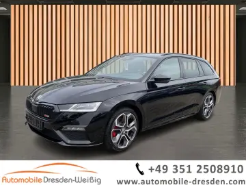 SKODA Octavia Combi 2.0 TSI DSG RS Navi HeadUp Pano