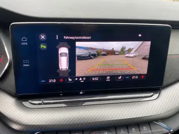 SKODA Octavia Combi 2.0 TSI DSG RS Navi HeadUp Pano