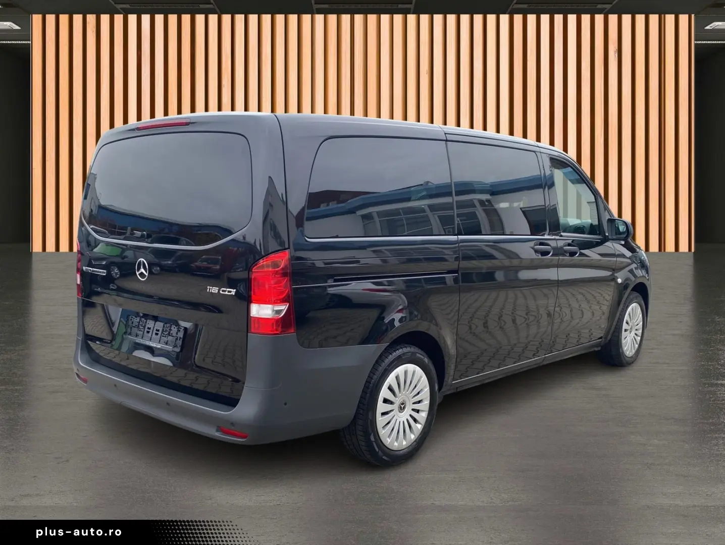 MERCEDES-BENZ Vito 116 CDI Pro lang Automatik 9 Sitze DAB