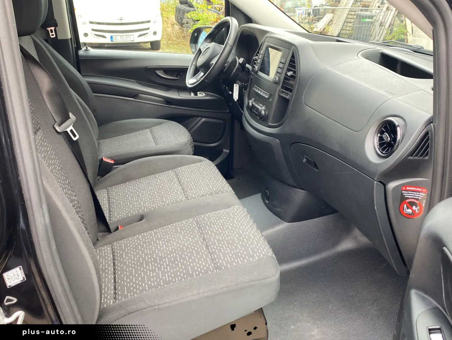 MERCEDES-BENZ Vito 116 CDI Pro lang Automatik 9 Sitze DAB