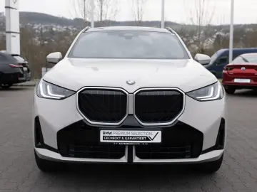 BMW X3 20i xDrive M-Sport PANO AHK LED STANDHZ ACC