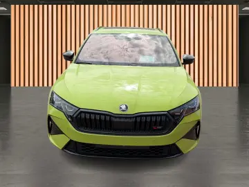 SKODA Octavia 2.0 TSI RS DSG Standheizung Canton Pano