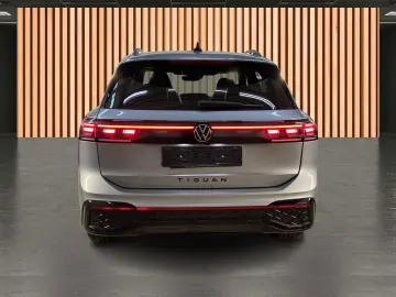 VW Tiguan 2.0 TDI 4Motion R-Line Black Style HeadUp