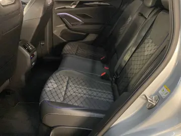 VW Tiguan 2.0 TDI 4Motion R-Line Black Style HeadUp