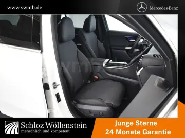 MERCEDES-BENZ GLC 200 4M AVANTGARDE LED AHK Pano