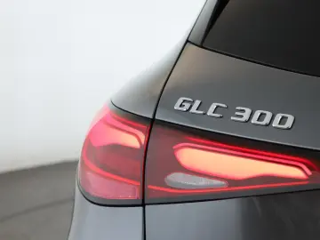 MERCEDES-BENZ GLC 300 4M AMG Premium Plus Pano HUD 360